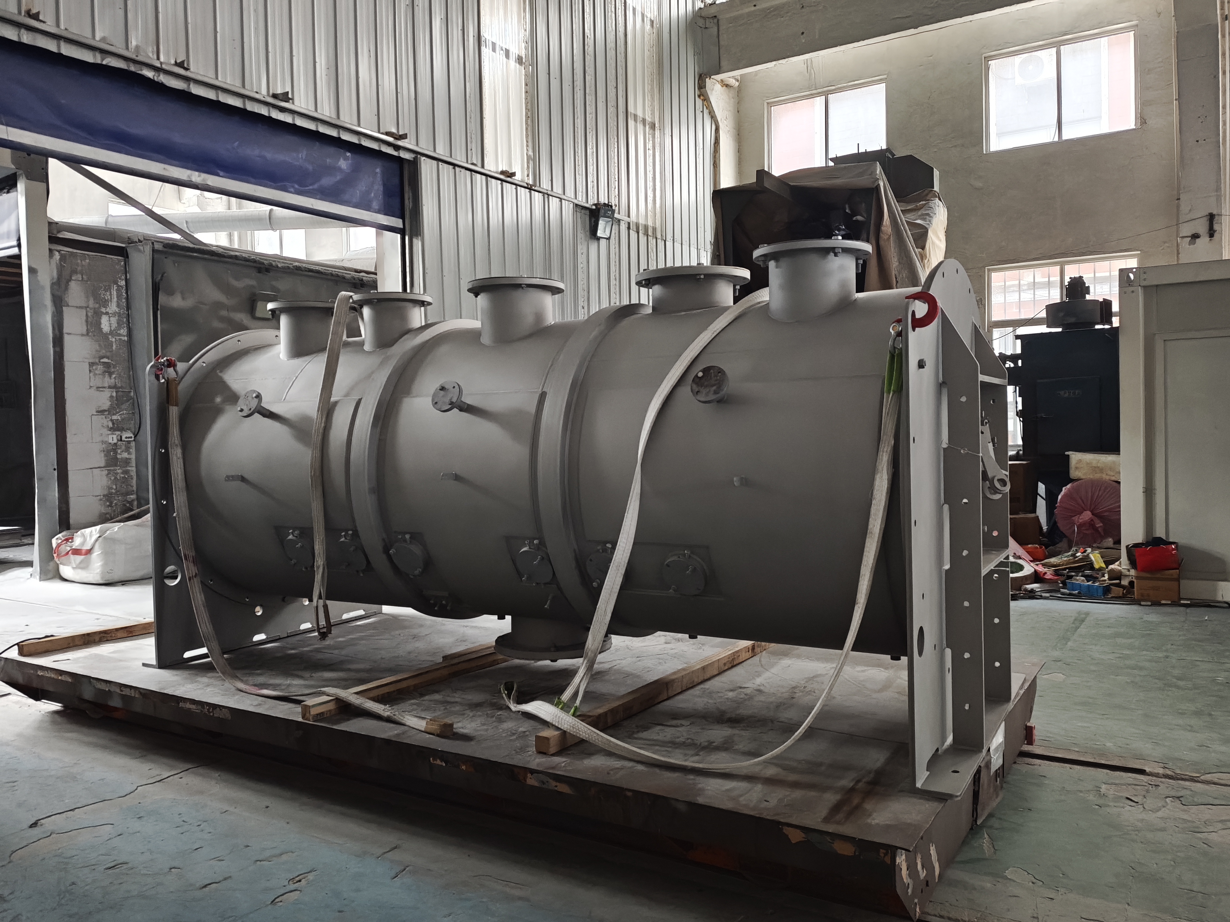 外喷砂卧式储罐